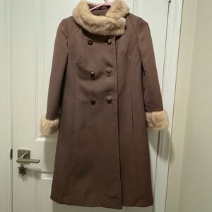 Mink Fur-Trimmed Women's %100 Wool Coat